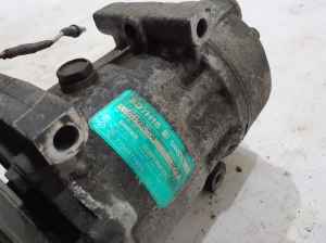 RENAULT Safrane I (1992–2000) A/C compressor 7700871663 - 2