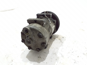 RENAULT Safrane I (1992–2000) A/C compressor 7700871663 - 4