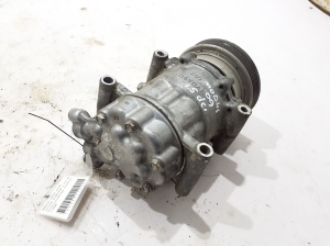 RENAULT Kangoo (2008–2020) Konditsioneeri kompressor 8200866437 - 2