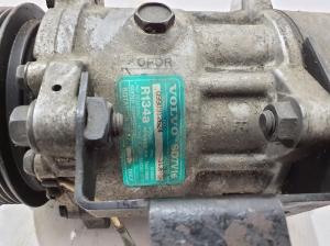 RENAULT Safrane I (1992–2000) Klimakompressor 9149550 - 3