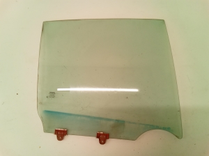Tagumise külgukse klaas - 43R001582
