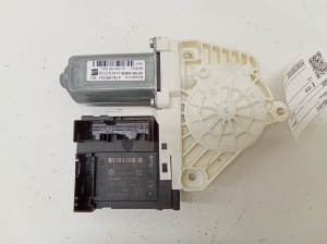 Seat Leon (2005–2012) Fensterhebermotor vorne 1P0837402D - 2