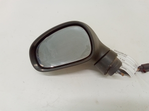 Side mirror and its parts - 010852