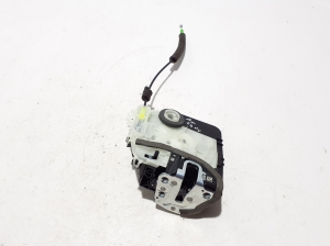 LEXUS NX H20 (2021–2026) Rear side door lock 6905078030 - 3