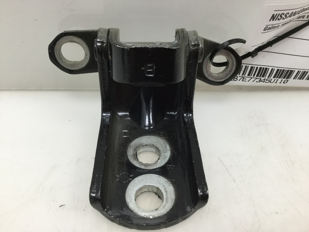 NISSAN Qashqai (2006–2013) Rear side door lower hinge NISSAN Qashqai (2006–2013) Rear side door lower hinge
