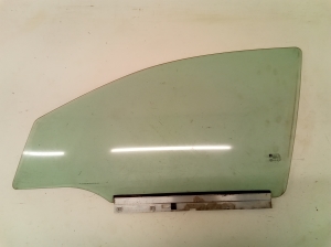 Front door glass - 43R001582
