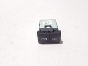 USB-Anschluss - 8553278010