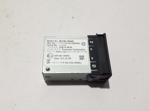 LEXUS NX H20 (2021–2026) USB port 8619078020 - 2