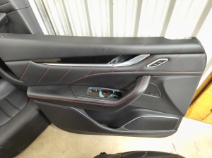 Maserati Levante (2016–2026) Salons un tā detaļas - 4