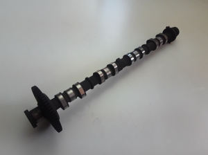 Mazda 6 (2012–2026) Camshaft PY0112440 - 4