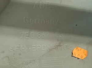 Volkswagen Transporter T5 (2003–2015) Priekšējo durvju apšuvums 7E0867103 - 5