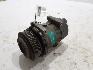 RENAULT Laguna I (1993–2001) Klimakompressor 7700111289 - 3