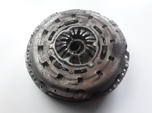 Embrayage et ses composants - PE0111500A