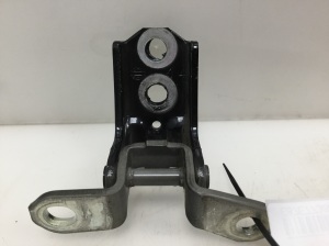 NISSAN Juke F15 (2010–2018) Rear side door lower hinge - 2