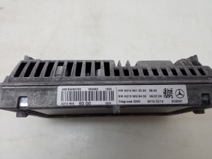 Mercedes Benz E-Class W212 (2009–2015) Screen A2129005000 - 3