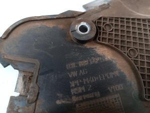 Volkswagen Transporter T5 (2003–2015) Timing belt cover 03L109147B - 3