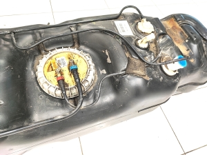 Ford Ranger (2015–2026) Réservoir de carburant AB319K007AM - 4