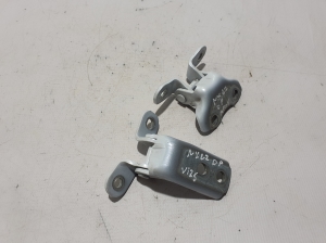 LEXUS NX H20 (2021–2026) Esiukse ülemine hing 6871012151 - 3