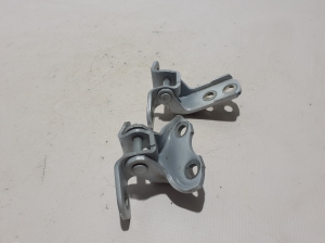 LEXUS NX H20 (2021–2026) Front door top hinge 6872012151 - 2