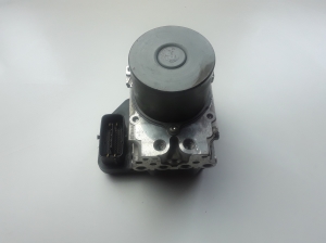 Infiniti M37 Y51 (2011–2026) ABS plokk 476601ME0A - 2