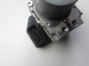 Infiniti M37 Y51 (2011–2026) ABS plokk 476601ME0A - 5