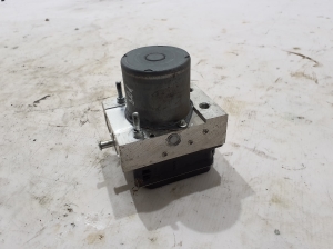 Infiniti FX (2008–2013) ABS unit 476601DR0A - 3