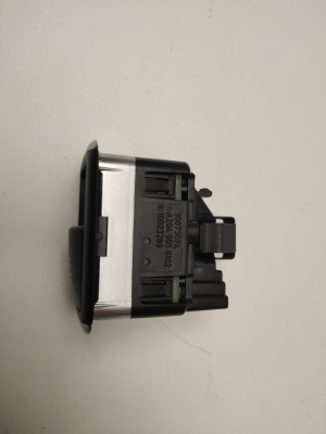 Mercedes Benz CLS-Class 218 (2011–2018) Schalter el. Fensterheber hinten A2049058102 - 3
