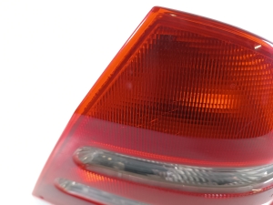 Mercedes Benz C-Class 203 (2000–2007) Eckleuchte hinten A2038200264 - 4