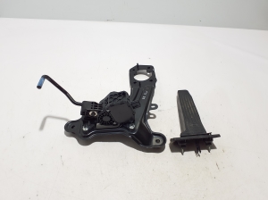 LEXUS NX H20 (2021–2026) Gaspedal 7811033141 - 4