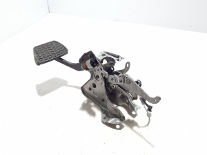 LEXUS NX H20 (2021–2026) Piduripedaal 4711078080 - 3
