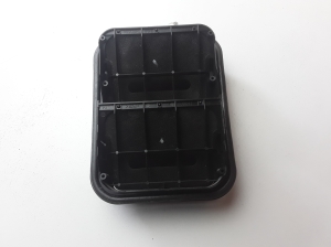 Infiniti M37 Y51 (2011–2026) Tagumise poritiiva ventilatsioonivõre 76804ED50A - 5