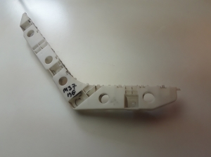 Infiniti M37 Y51 (2011–2026) Rear bumper bracket 85221MA0A - 3