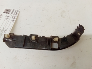 Halter Kotflügel vorne - 865154H000