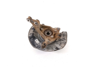 TOYOTA Corolla Cross I (2022–2026) Front wheel hub - 2