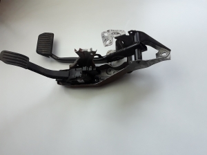 VOLVO S60 II (2010–2018) Gaspedal 31329062 - 2