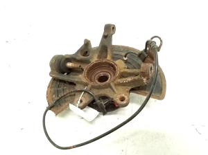 Mercedes Benz ML-Class 163 (1998–2005) Front wheel hub A1633300420 - 3