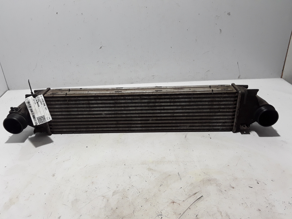 VOLVO XC60 1 generation (2008-2017) Intercooler Radiator 31338475 21082923