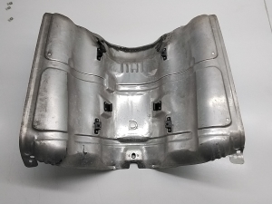 Infiniti M37 Y51 (2011–2026) Summuti kuumakaitse 747541MG0A - 2