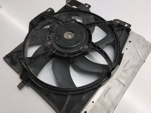 Peugeot 208 (2012–2019) Dzesēšanas ventilators un tā daļas 9812028580 - 4