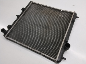 Peugeot 208 (2012–2019) Cooling radiator 886160000 - 3