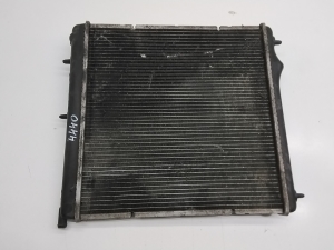 Peugeot 208 (2012–2019) Cooling radiator 886160000 - 4