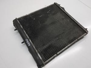 Peugeot 208 (2012–2019) Cooling radiator 886160000 - 2