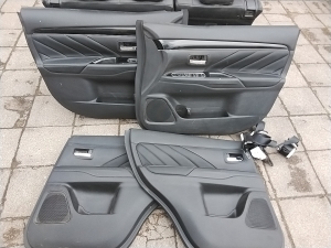 Mitsubishi Outlander (2012–2021) Interior and its parts 6911D527XA - 4