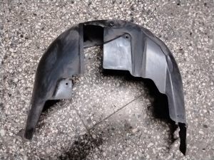 AUDI Q2 (2016–2026) Rear wheel arch liner 81A810171A - 5