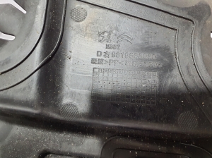 Citroen C5 Aircross (2018–2026) Luftleitblech für den Kühler 9819568080 - 4