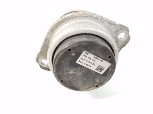 Porsche Cayenne (2010–2017) Engine mount 7P6199131 - 2
