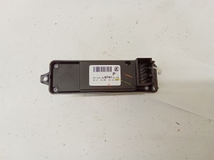 Mazda 3 (2003–2009) Front door glass switch 03123100BP4K66370 - 2