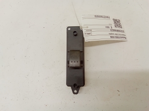 Front door glass switch - 03123100BP4K66370