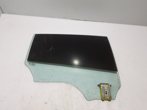   Rear side door glass  - A2907350200 