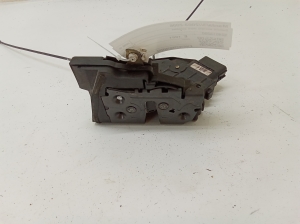 Rear side door lock - 924013200